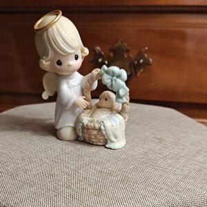 Enesco Angel with Baby and Blue Blanket